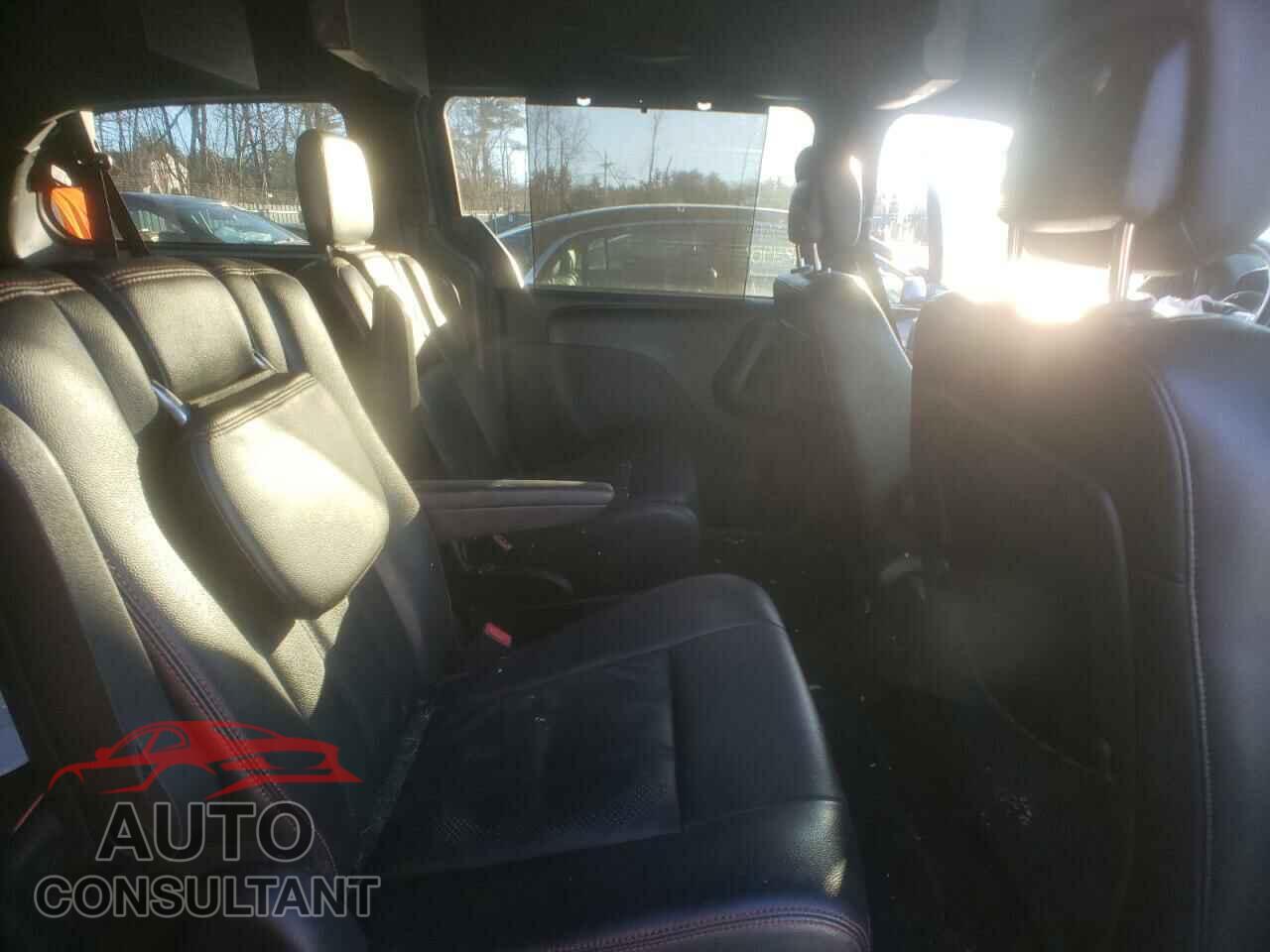 DODGE CARAVAN 2019 - 2C4RDGEG4KR673702