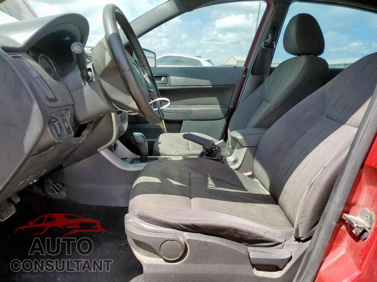 FORD FOCUS 2011 - 1FAHP3FN2BW179506