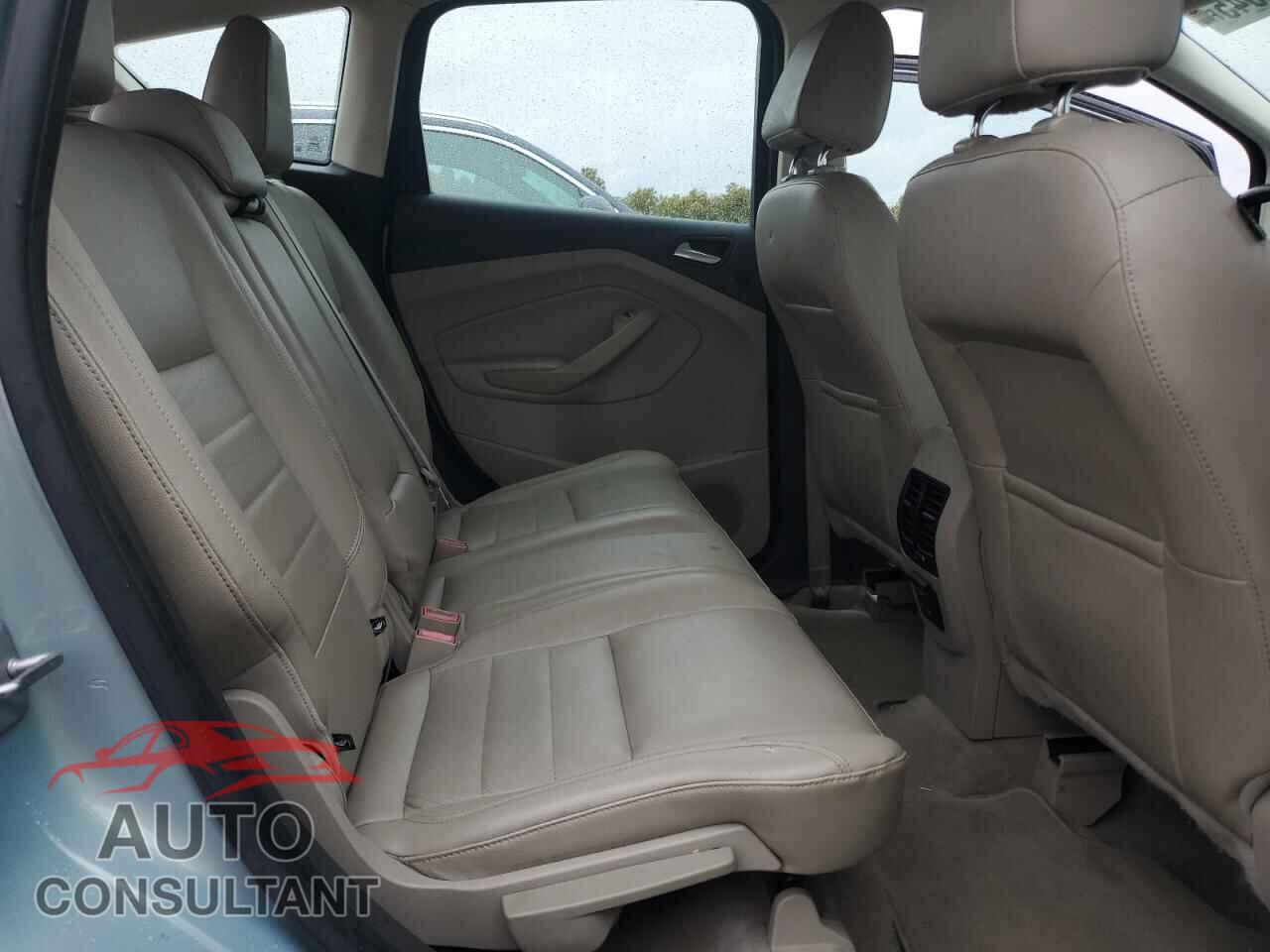 FORD CMAX 2013 - 1FADP5BU0DL525919