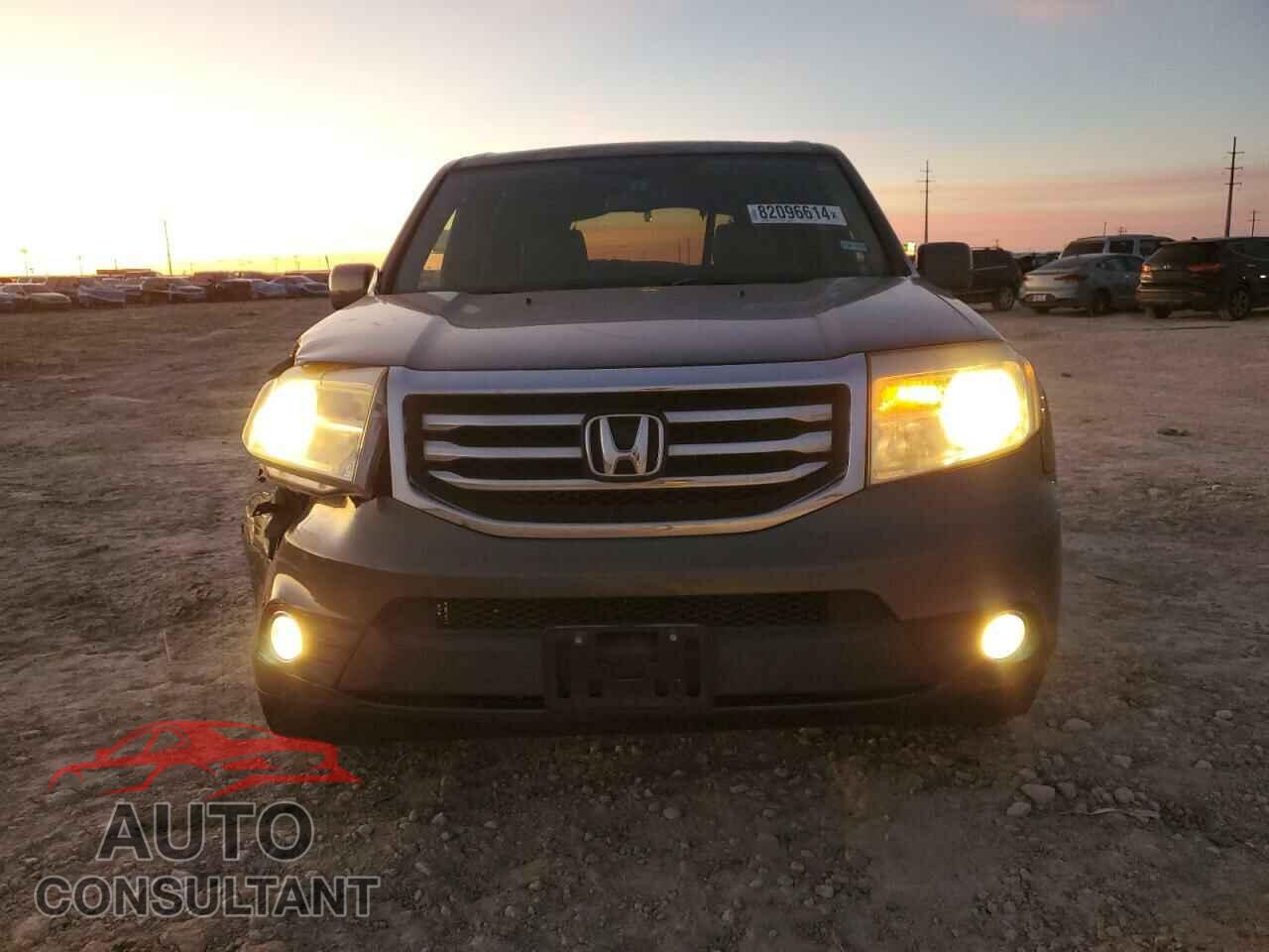 HONDA PILOT 2013 - 5FNYF3H62DB010449