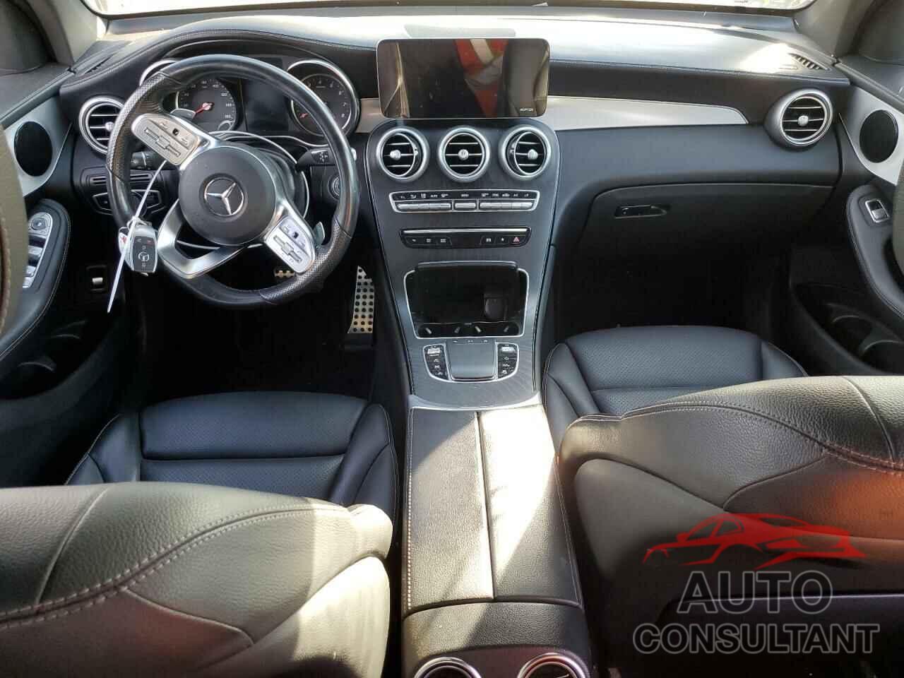MERCEDES-BENZ GLC-CLASS 2022 - W1N0J8EB5NG016272
