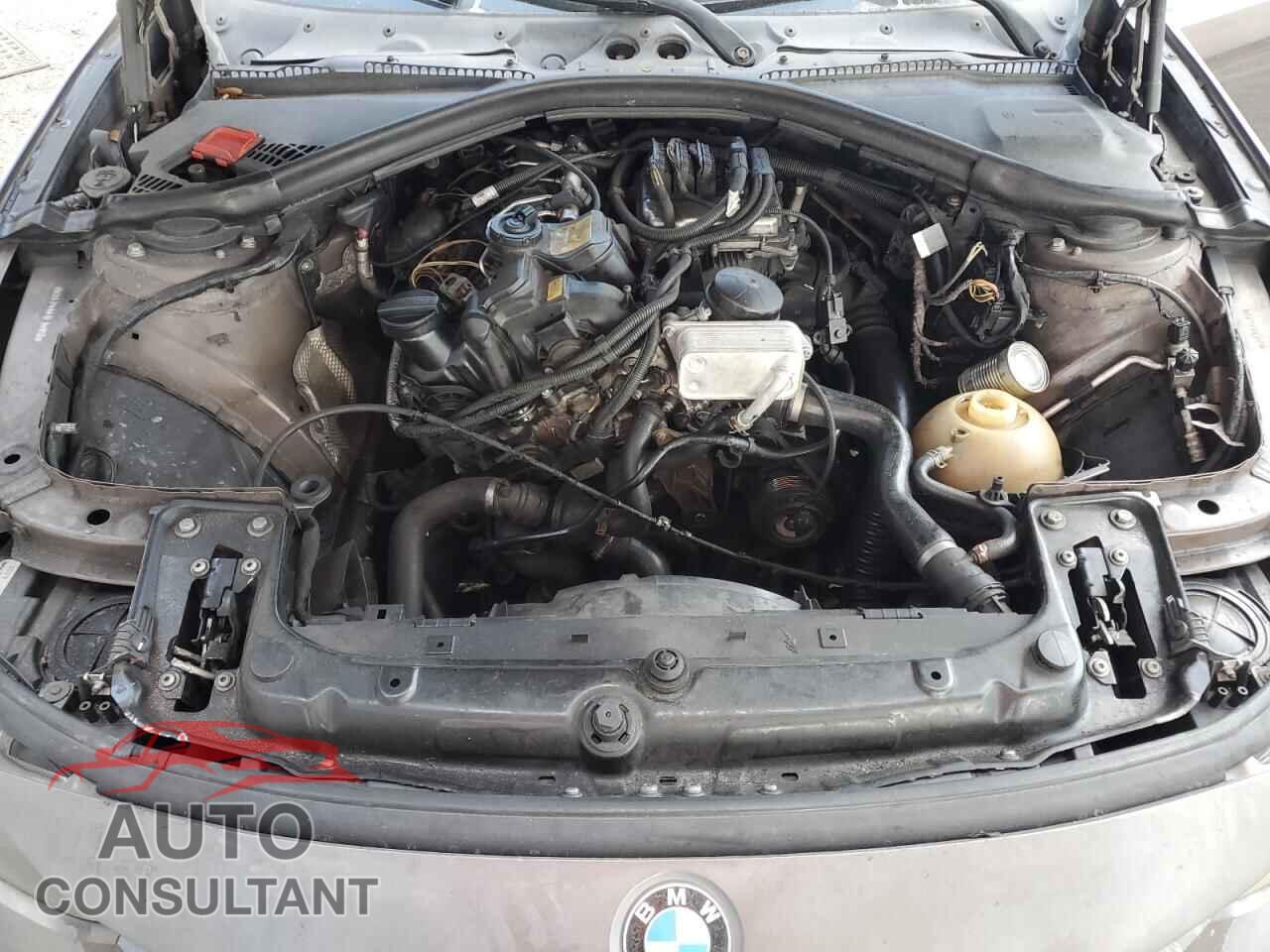 BMW 3 SERIES 2013 - WBA3A5C5XDF353876