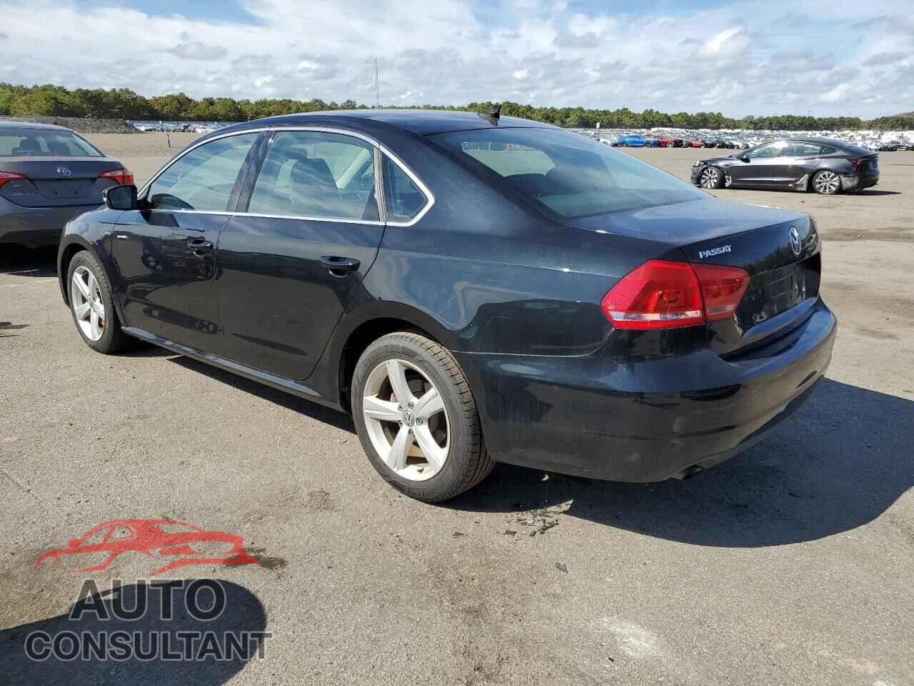 VOLKSWAGEN PASSAT 2015 - 1VWAT7A33FC114589