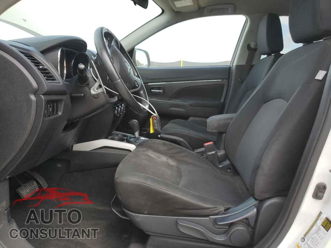 MITSUBISHI OUTLANDER 2014 - 4A4AP4AU7EE014862