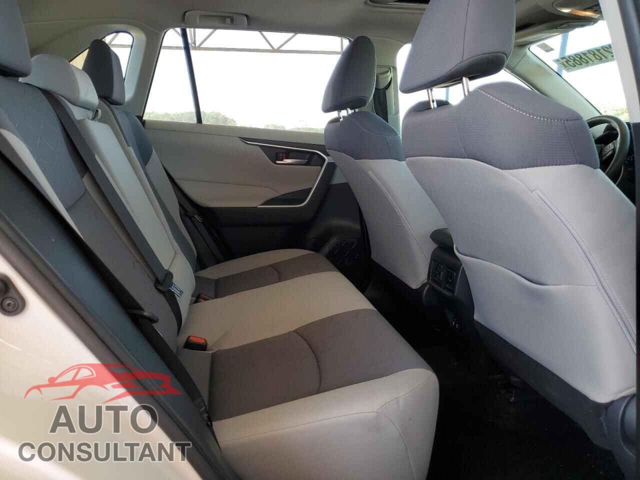 TOYOTA RAV4 2020 - JTMP1RFV8LD058082