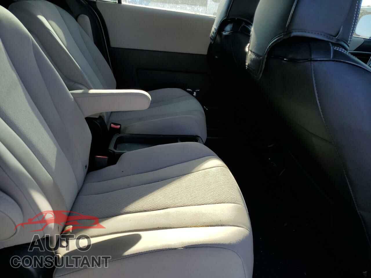 MAZDA 5 2013 - JM1CW2BL9D0147387