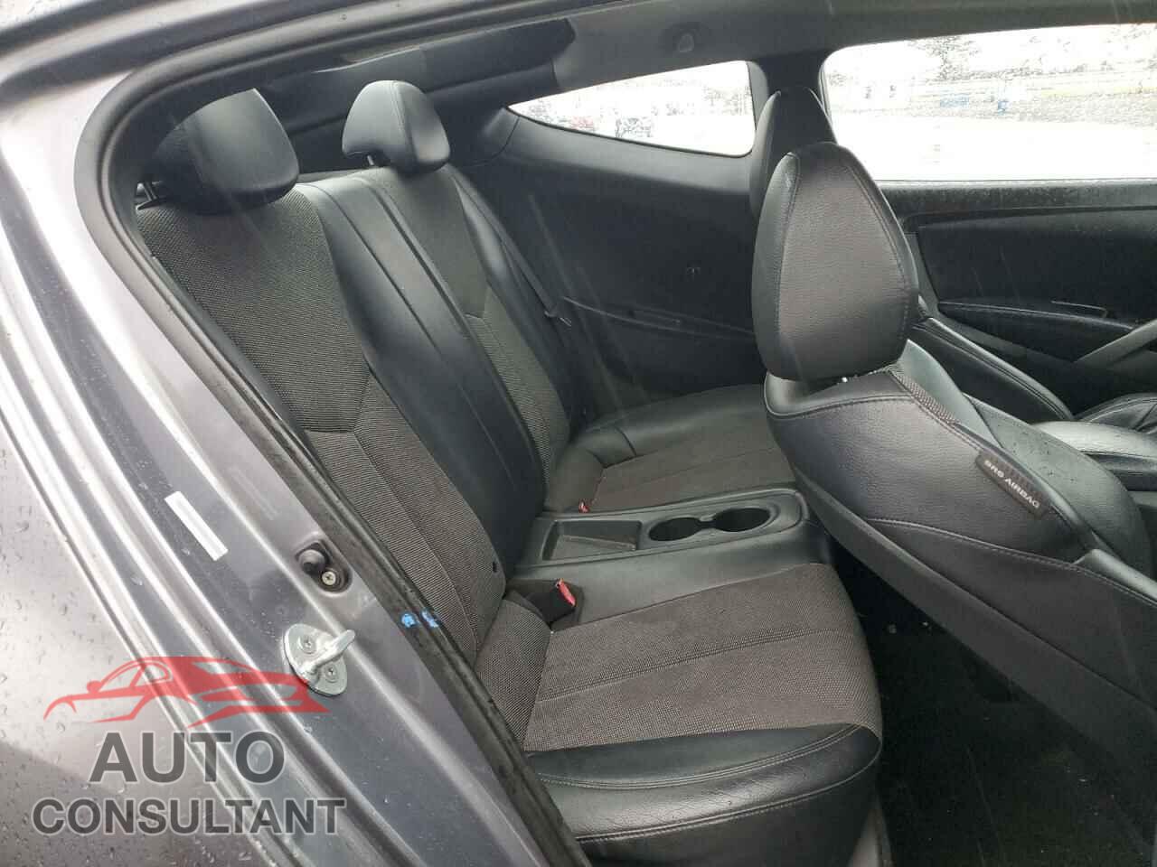 HYUNDAI VELOSTER 2012 - KMHTC6AD3CU044253