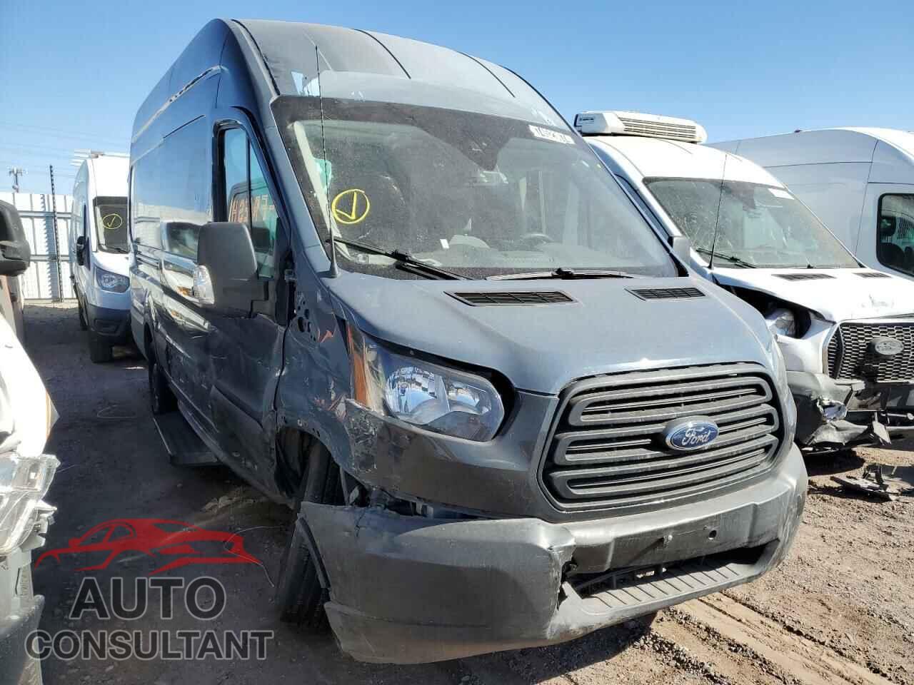 FORD TRANSIT 2019 - 1FTYR3XM0KKB78842