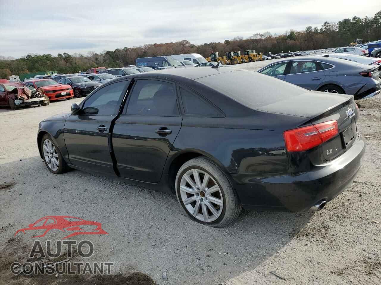 AUDI A6 2013 - WAUGFAFC8DN104858