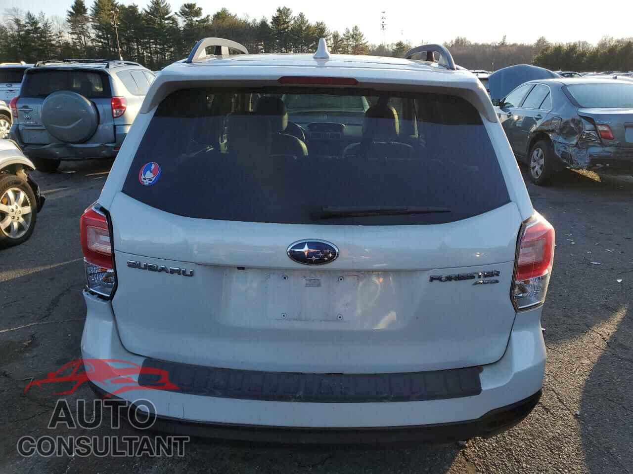 SUBARU FORESTER 2017 - JF2SJAEC6HH524458