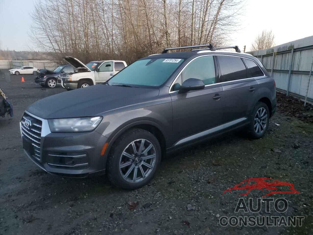 AUDI Q7 2018 - WA1LAAF71JD034411