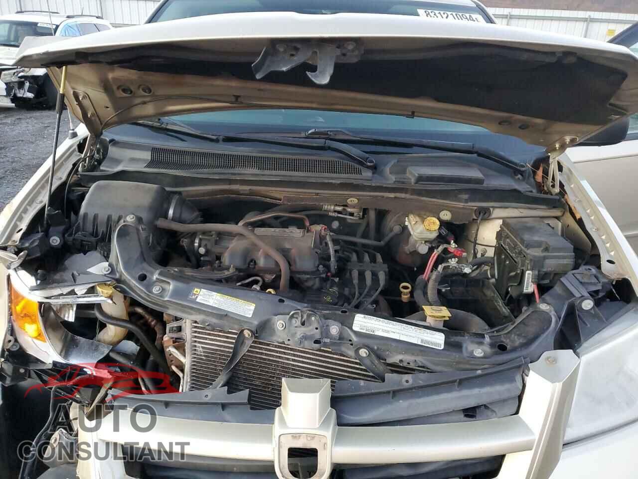 DODGE CARAVAN 2010 - 2D4RN4DE2AR439250