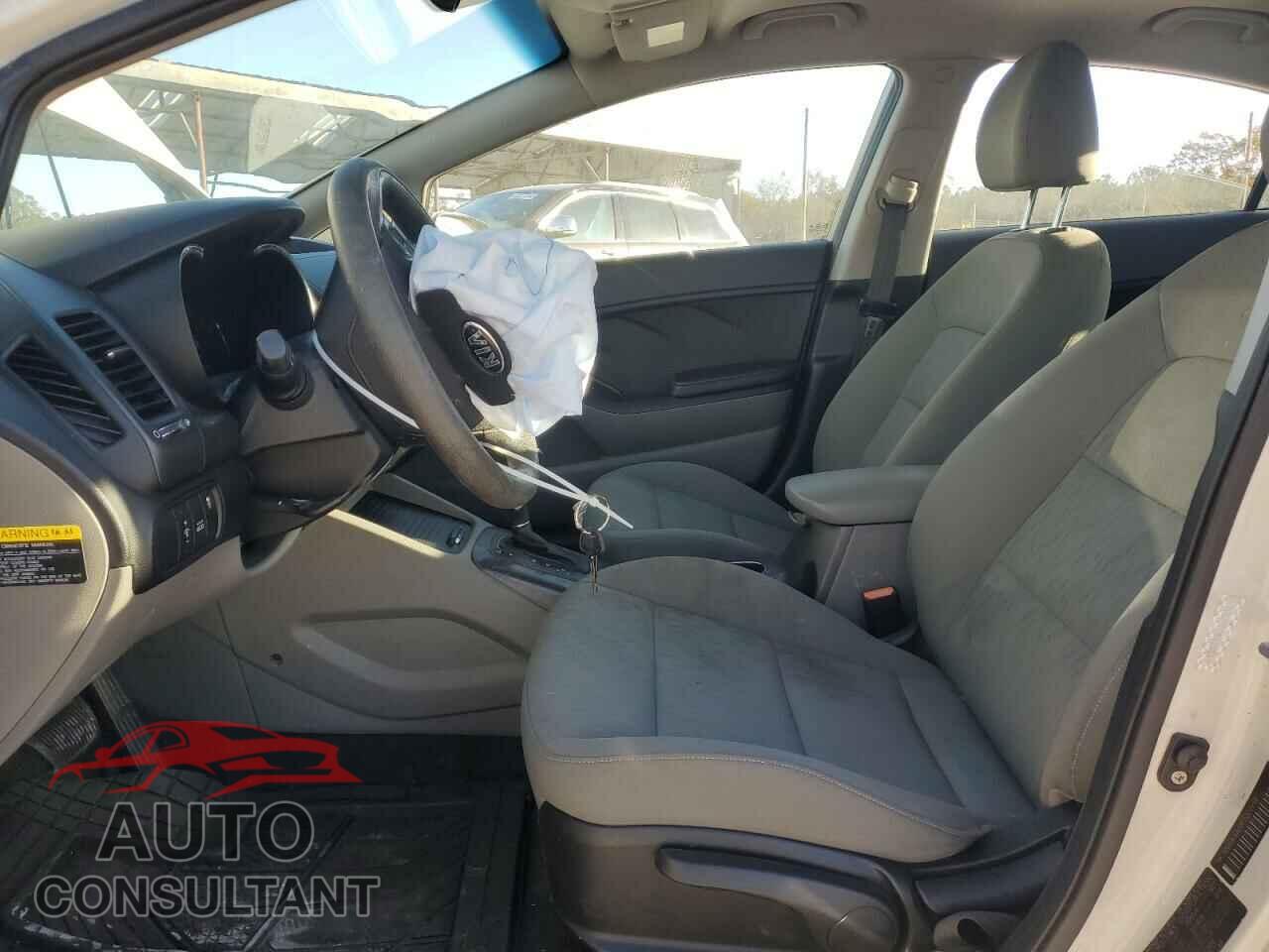 KIA FORTE 2015 - KNAFK4A68F5372614