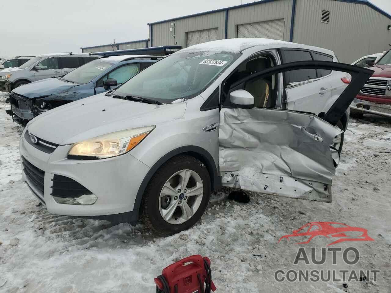 FORD ESCAPE 2015 - 1FMCU0G91FUB08971