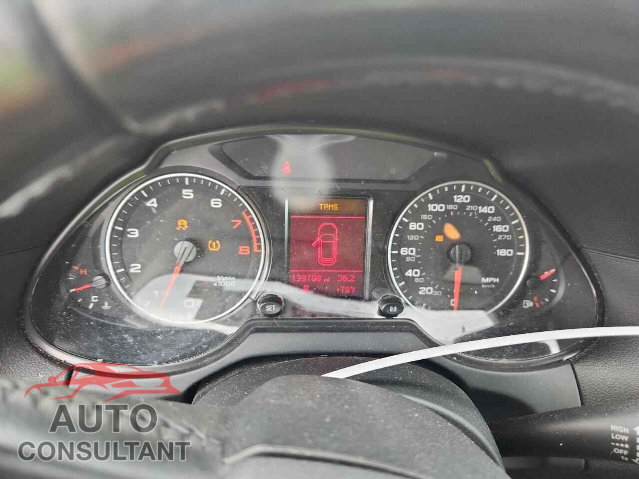 AUDI Q5 2011 - WA1CFAFPXBA030877