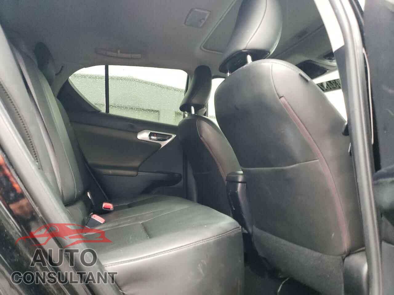 LEXUS CT 200 2012 - JTHKD5BH2C2103666