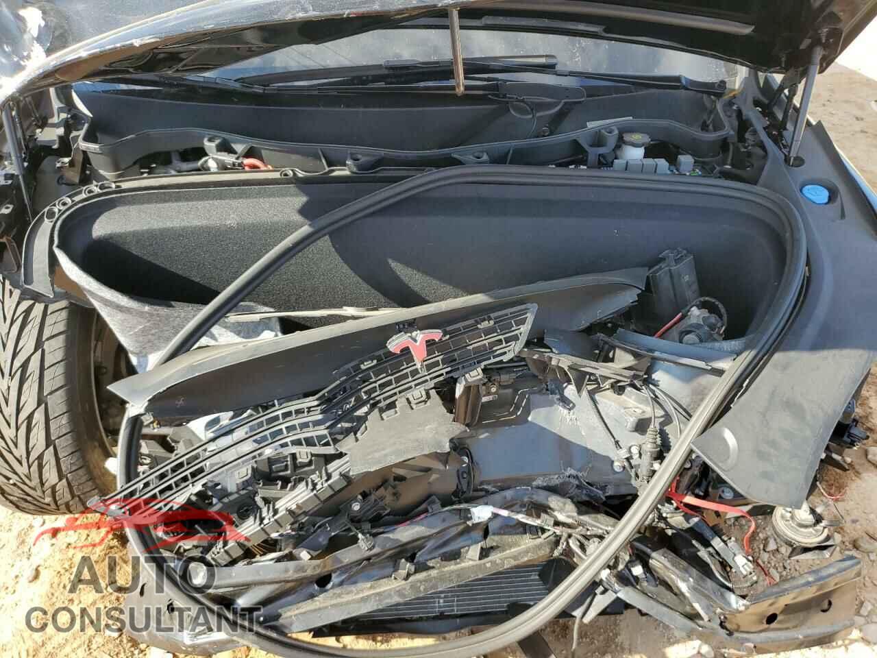 TESLA MODEL X 2016 - 5YJXCAE22GF014466