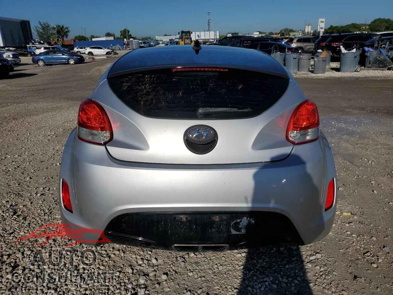 HYUNDAI VELOSTER 2013 - KMHTC6AD9DU136551