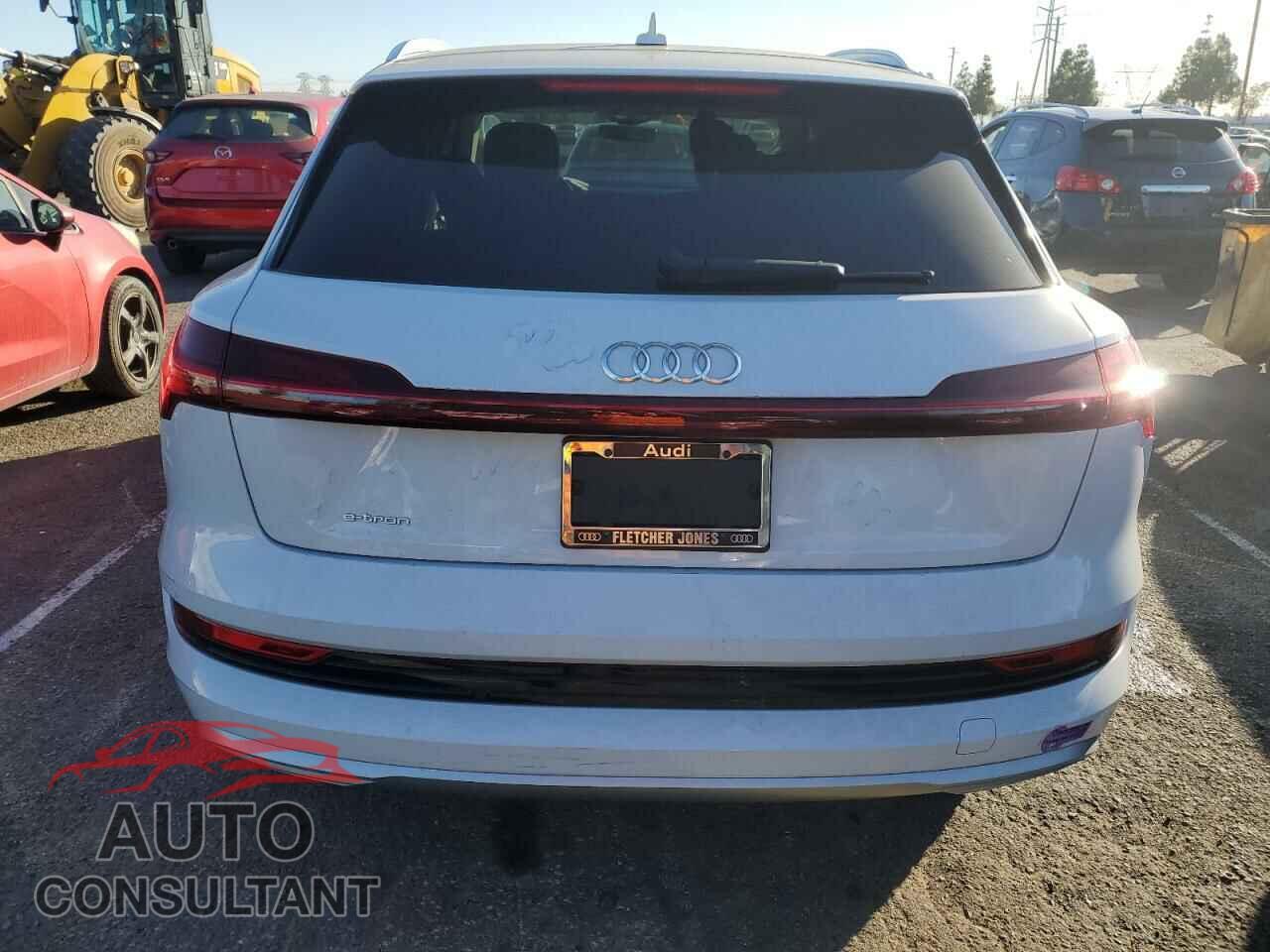 AUDI E-TRON 2019 - WA1VAAGE2KB009133