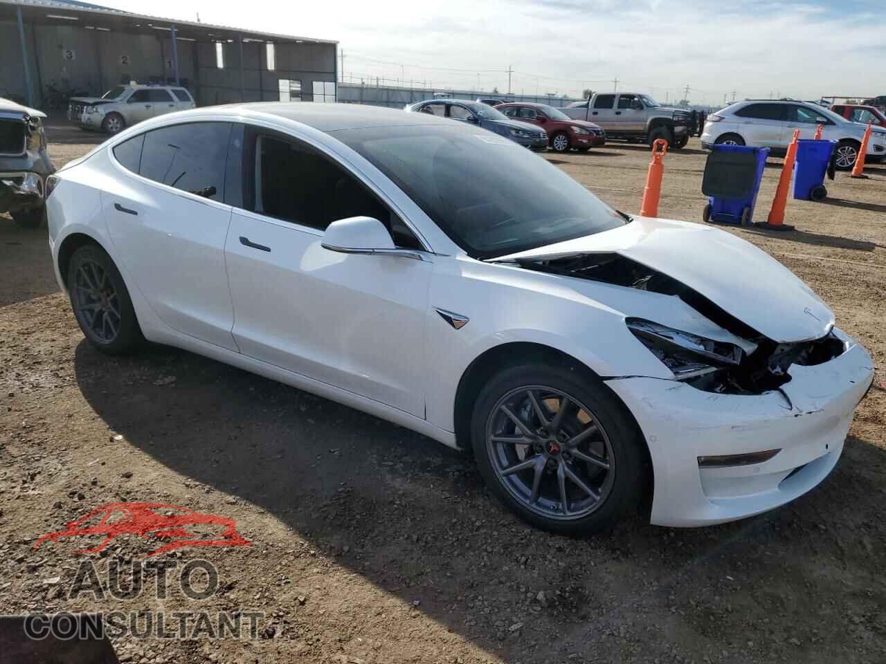 TESLA MODEL 3 2020 - 5YJ3E1EC3LF601982