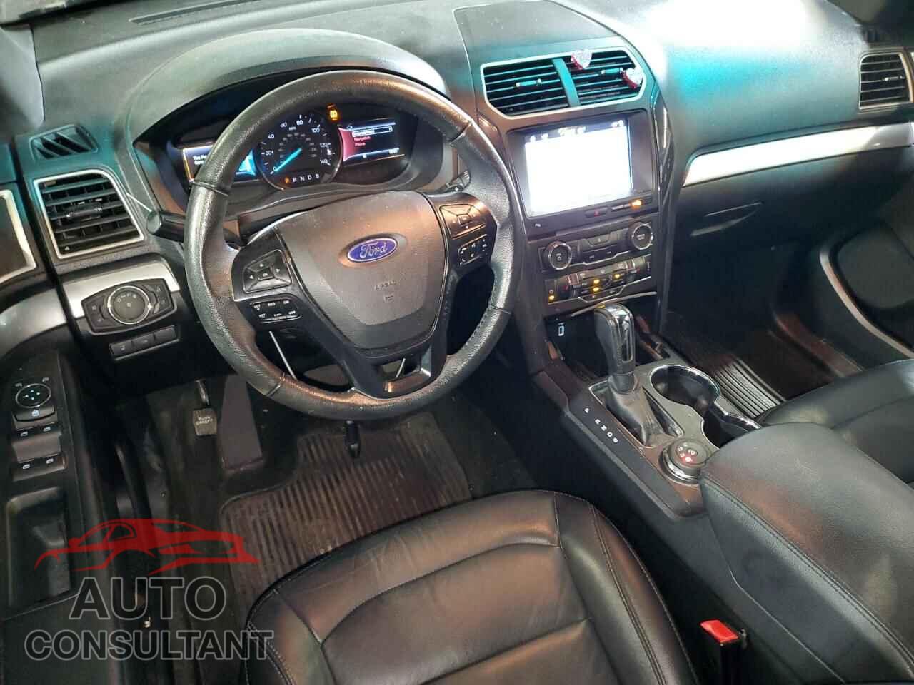 FORD EXPLORER 2017 - 1FM5K8D8XHGB13113