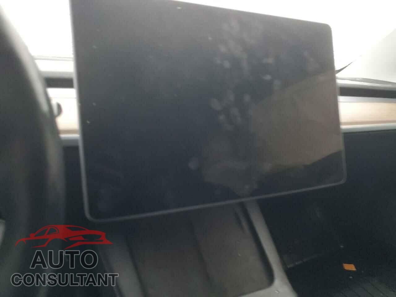 TESLA MODEL 3 2022 - 5YJ3E1EB6NF333326