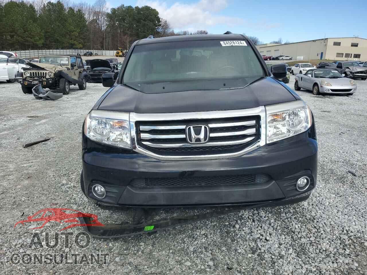 HONDA PILOT 2013 - 5FNYF3H52DB031907