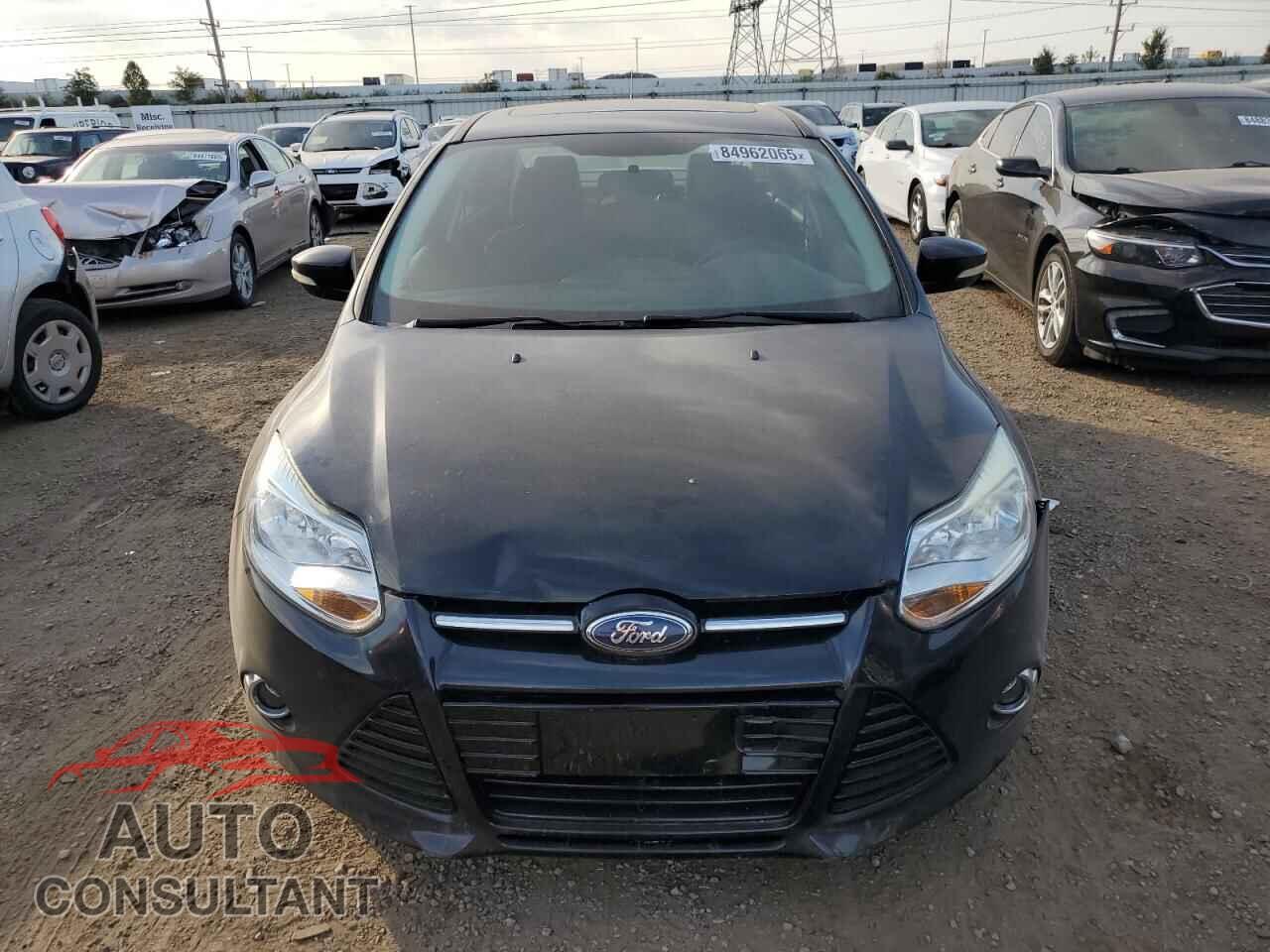 FORD FOCUS 2012 - 1FAHP3H22CL454426