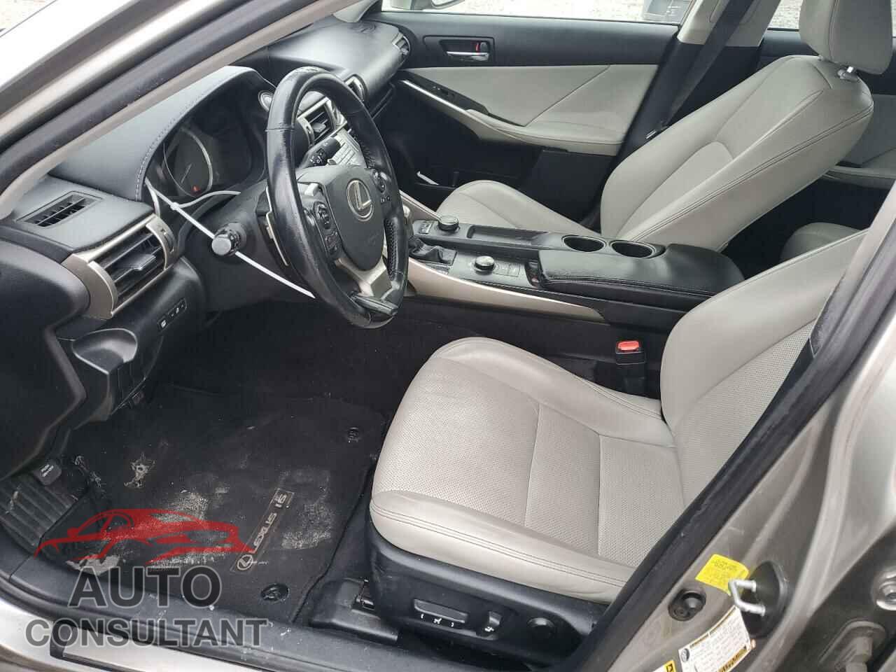LEXUS IS 2014 - JTHBF1D28E5021504