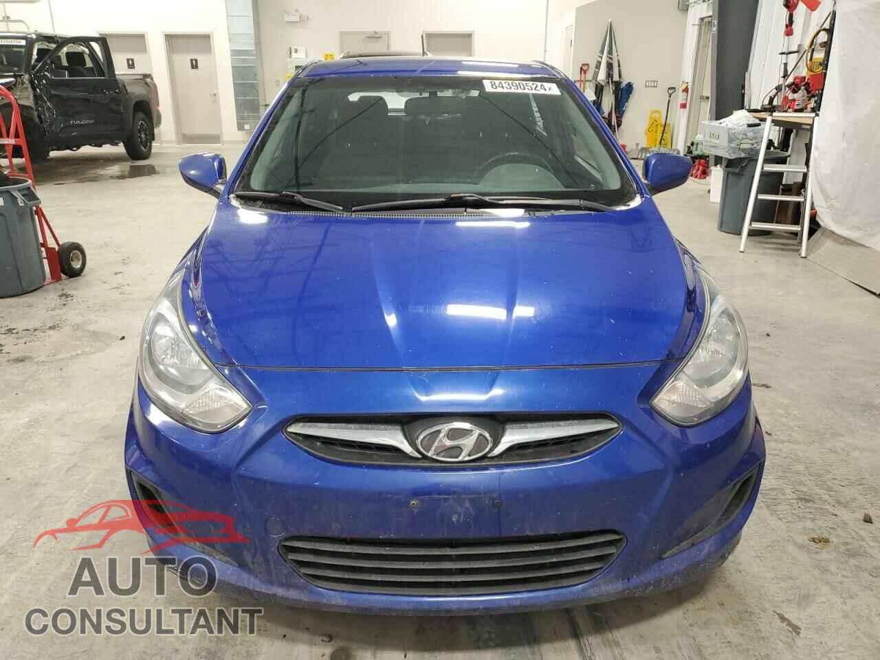 HYUNDAI ACCENT 2013 - KMHCT5AE3DU130621