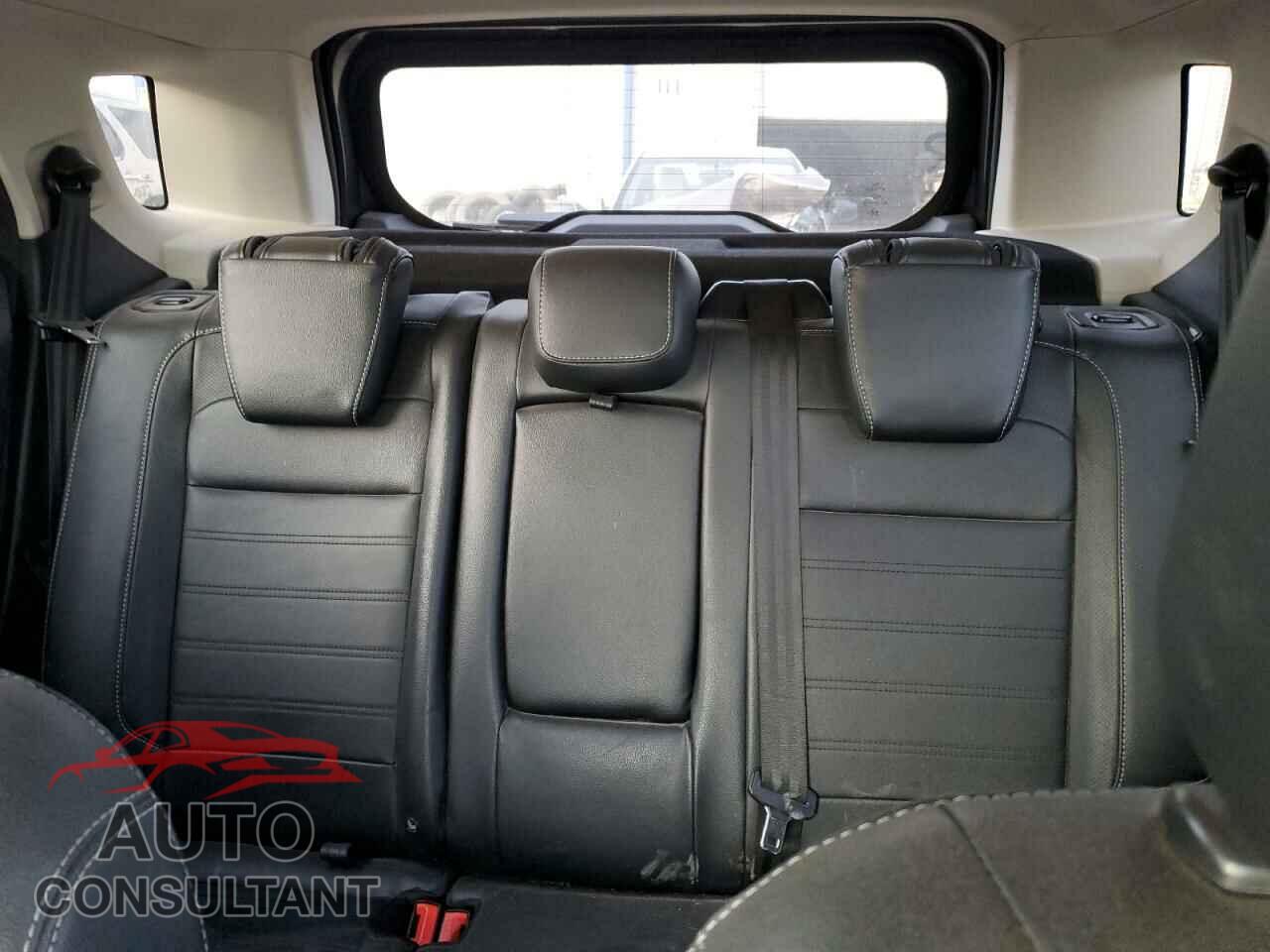 FORD ECOSPORT 2019 - MAJ6S3KL0KC293936