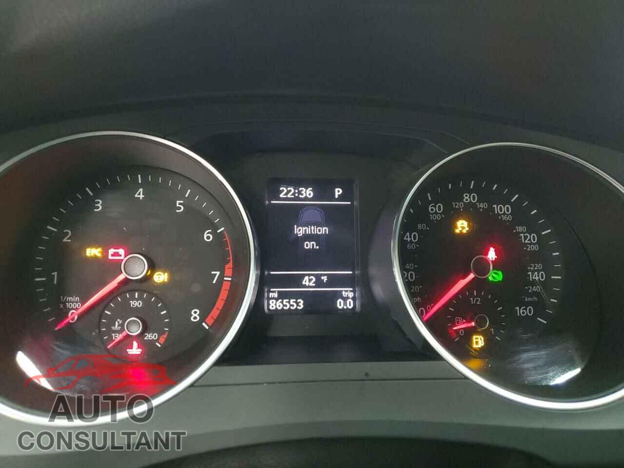 VOLKSWAGEN JETTA 2018 - 3VWDB7AJ9JM262087