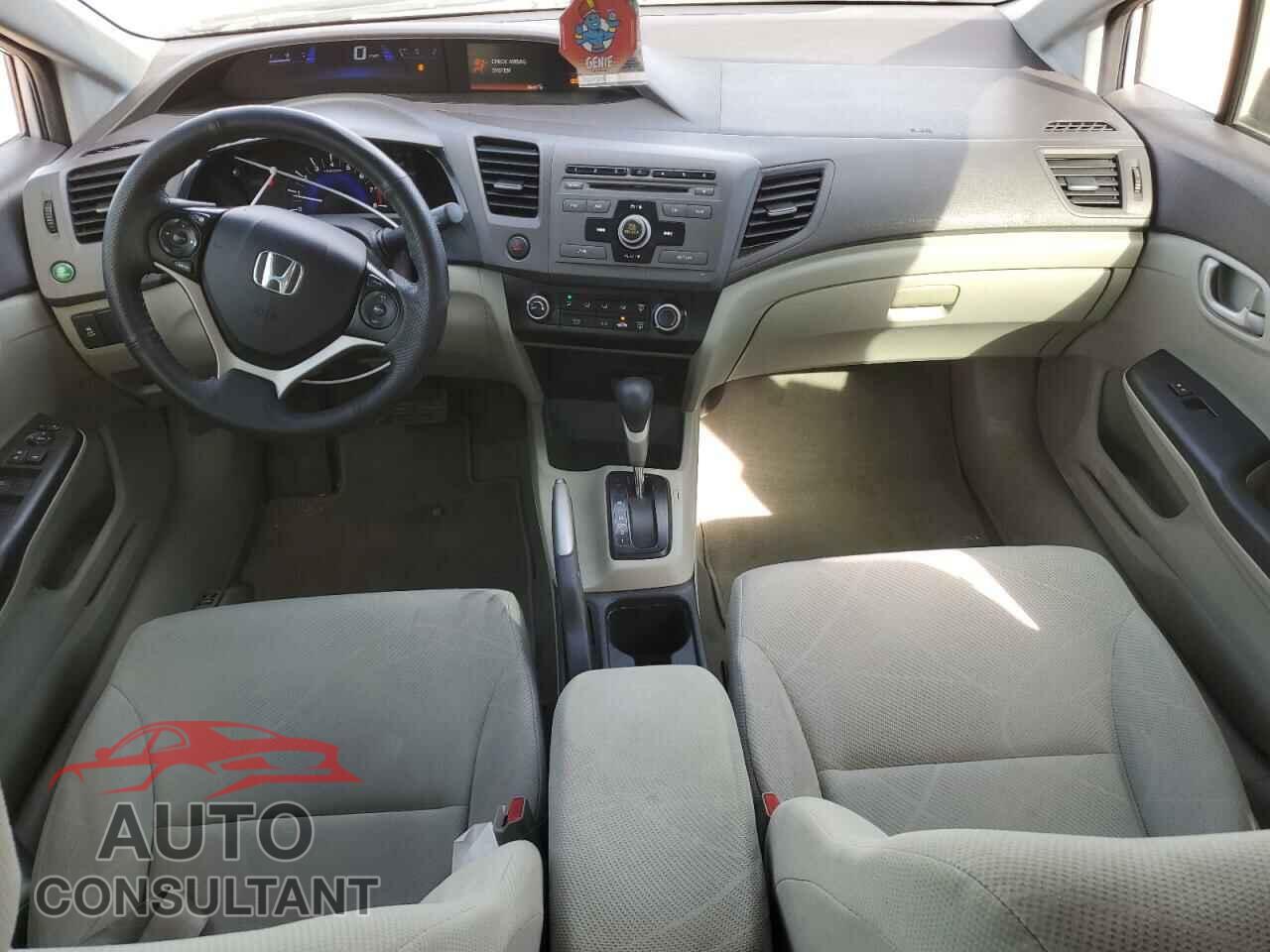 HONDA CIVIC 2012 - 2HGFB2F58CH560563