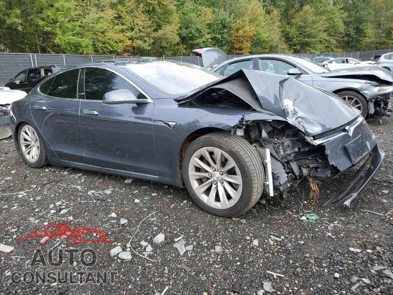 TESLA MODEL S 2018 - 5YJSA1E27JF284834
