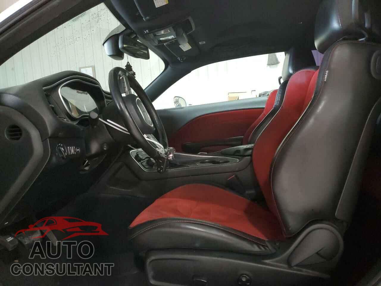 DODGE CHALLENGER 2018 - 2C3CDZGG7JH120680