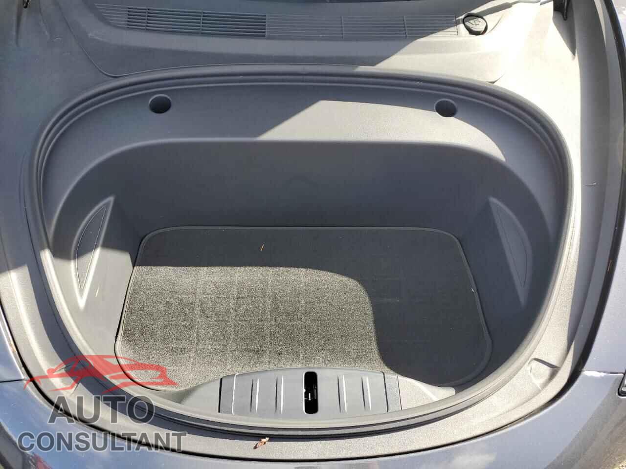 TESLA MODEL 3 2023 - 5YJ3E1EB1PF392593