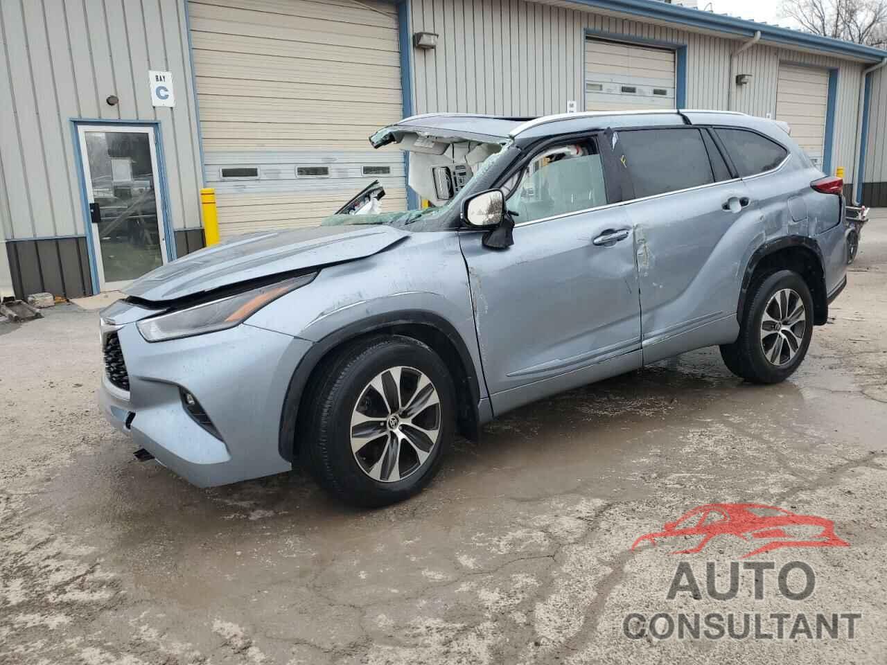 TOYOTA HIGHLANDER 2021 - 5TDHZRBH2MS095650