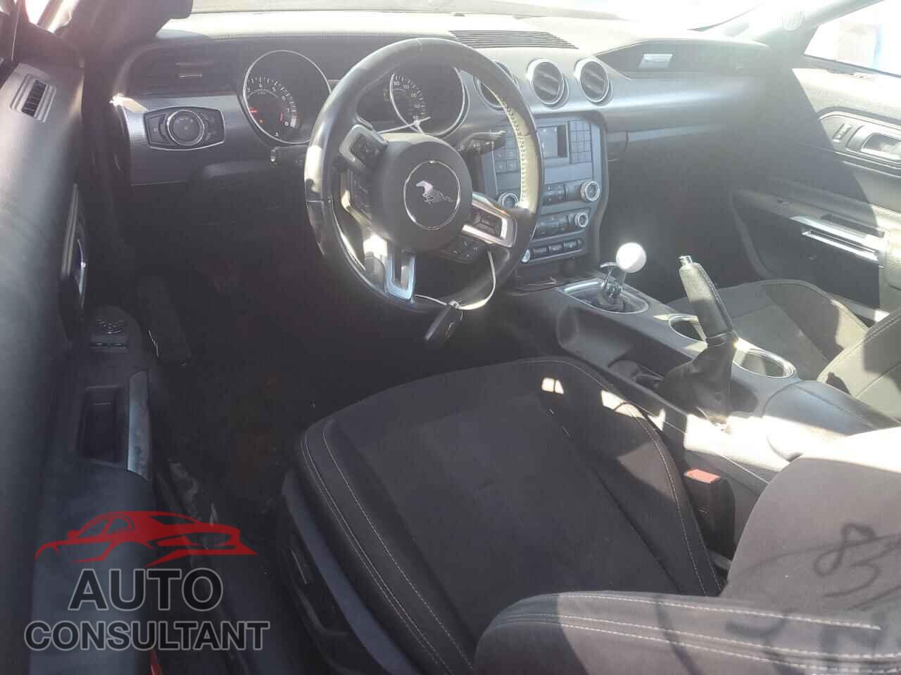 FORD MUSTANG 2021 - 1FA6P8CF7M5153574