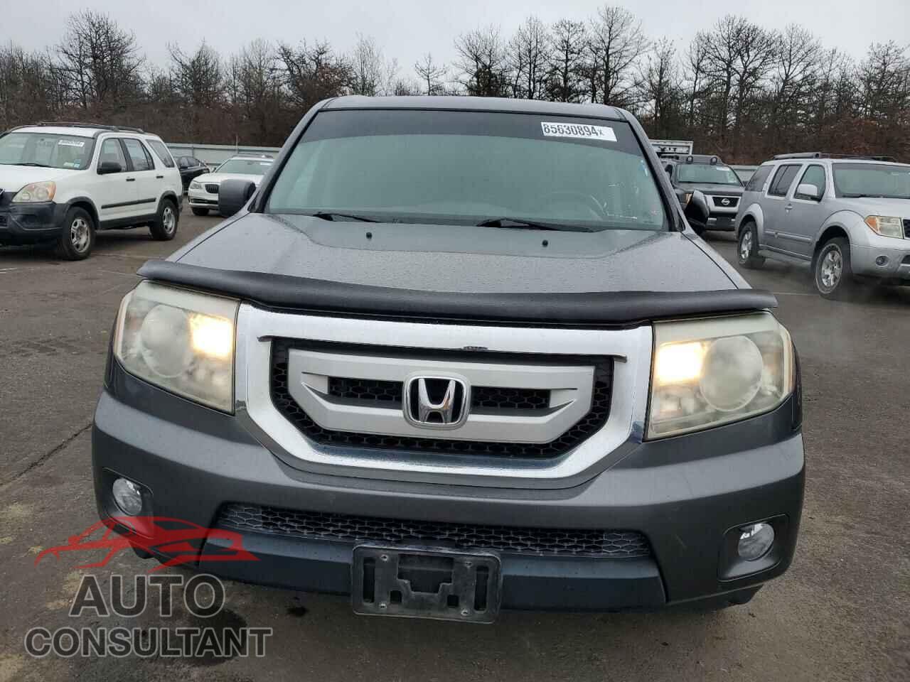HONDA PILOT 2011 - 5FNYF4H56BB047255
