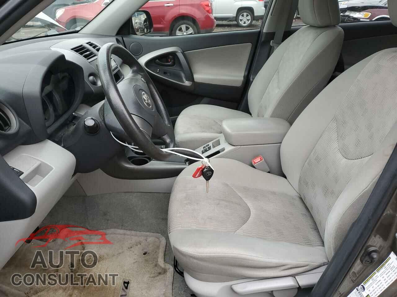 TOYOTA RAV4 2011 - 2T3BF4DV4BW103070