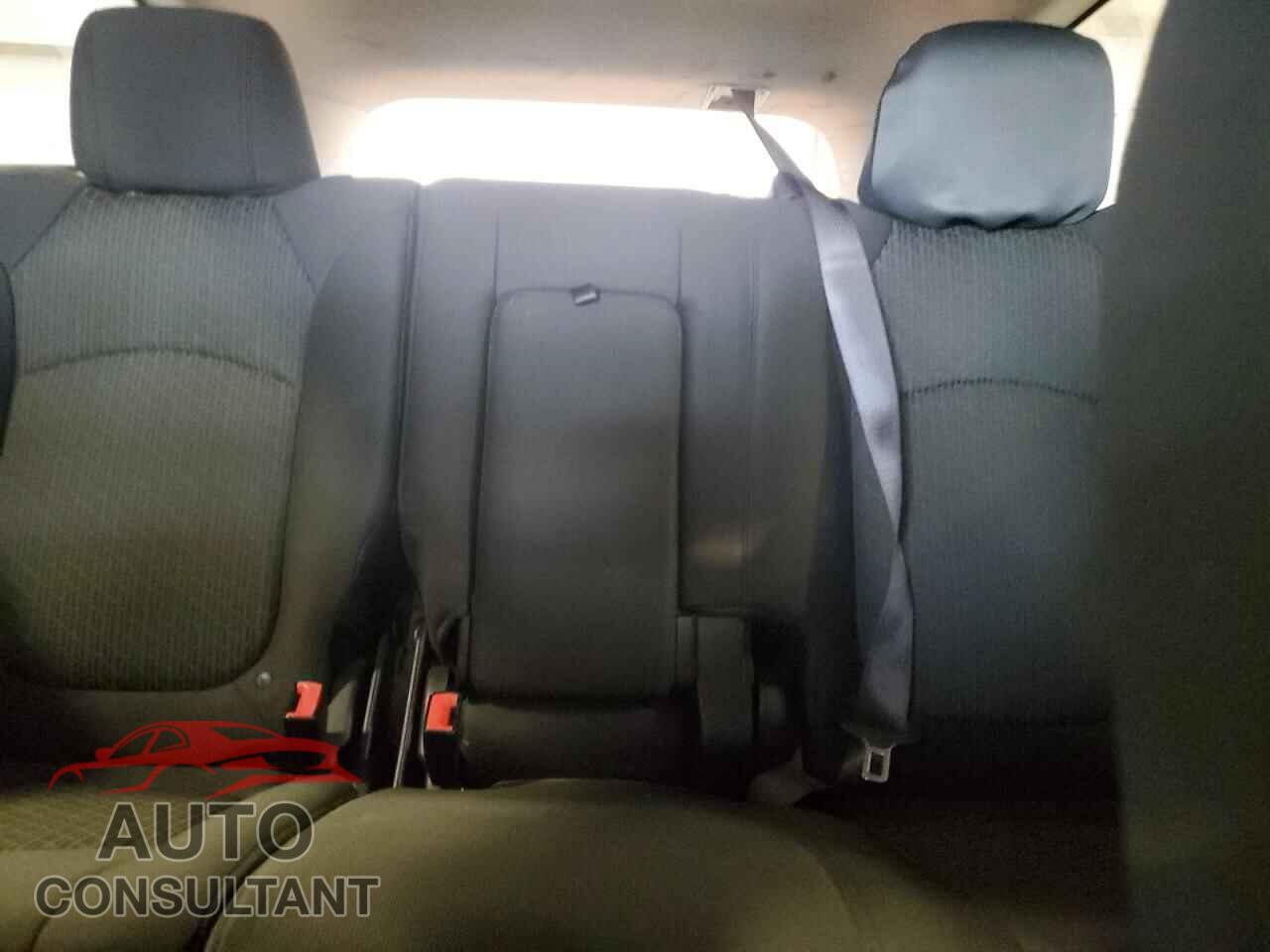 CHEVROLET TRAVERSE 2010 - 1GNLRFED5AS122433
