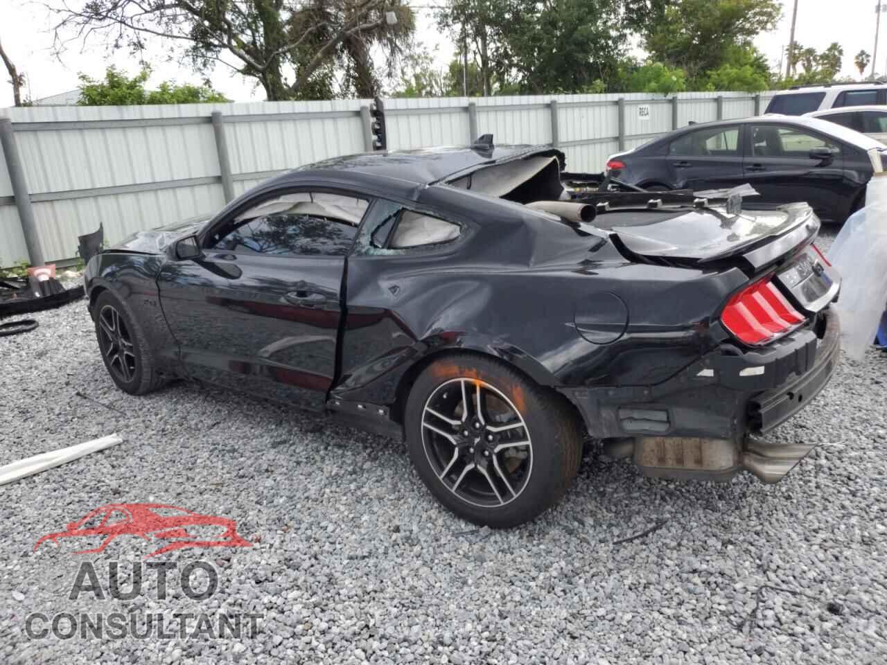 FORD MUSTANG 2020 - 1FA6P8CF7L5176416