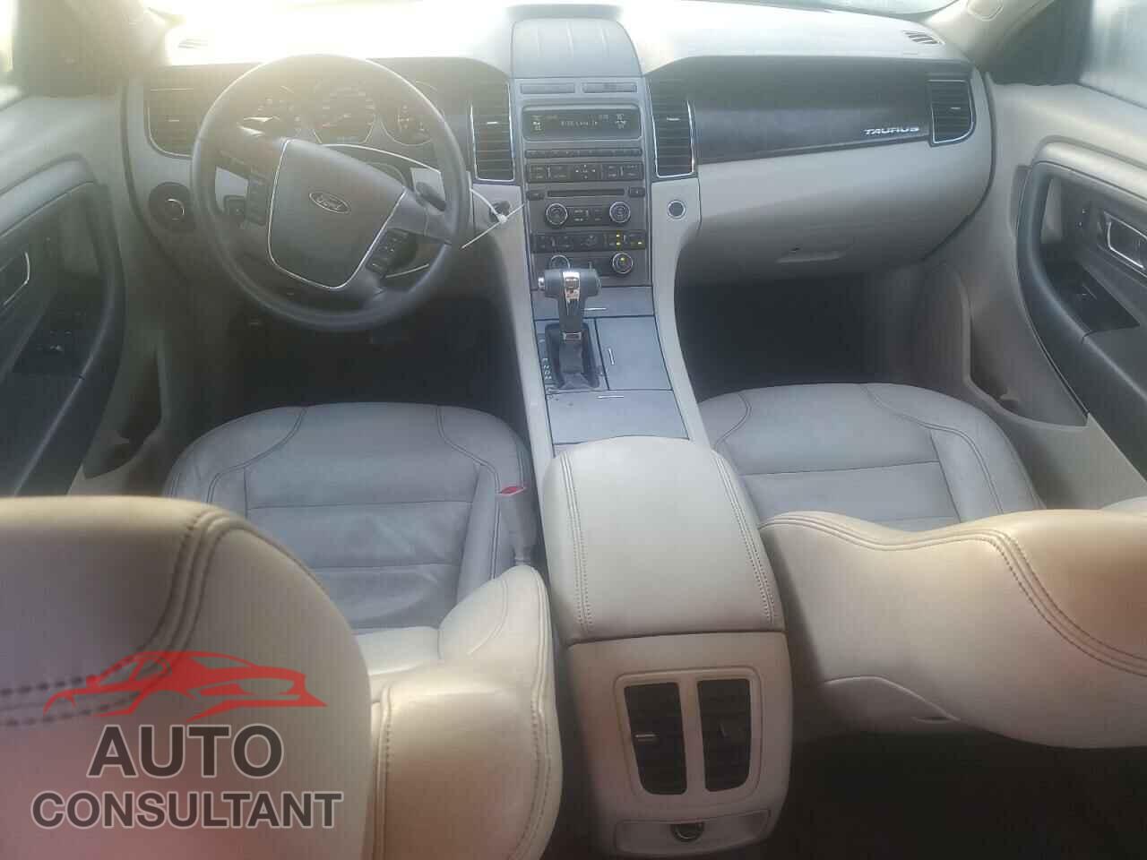 FORD TAURUS 2011 - 1FAHP2EW0BG190339
