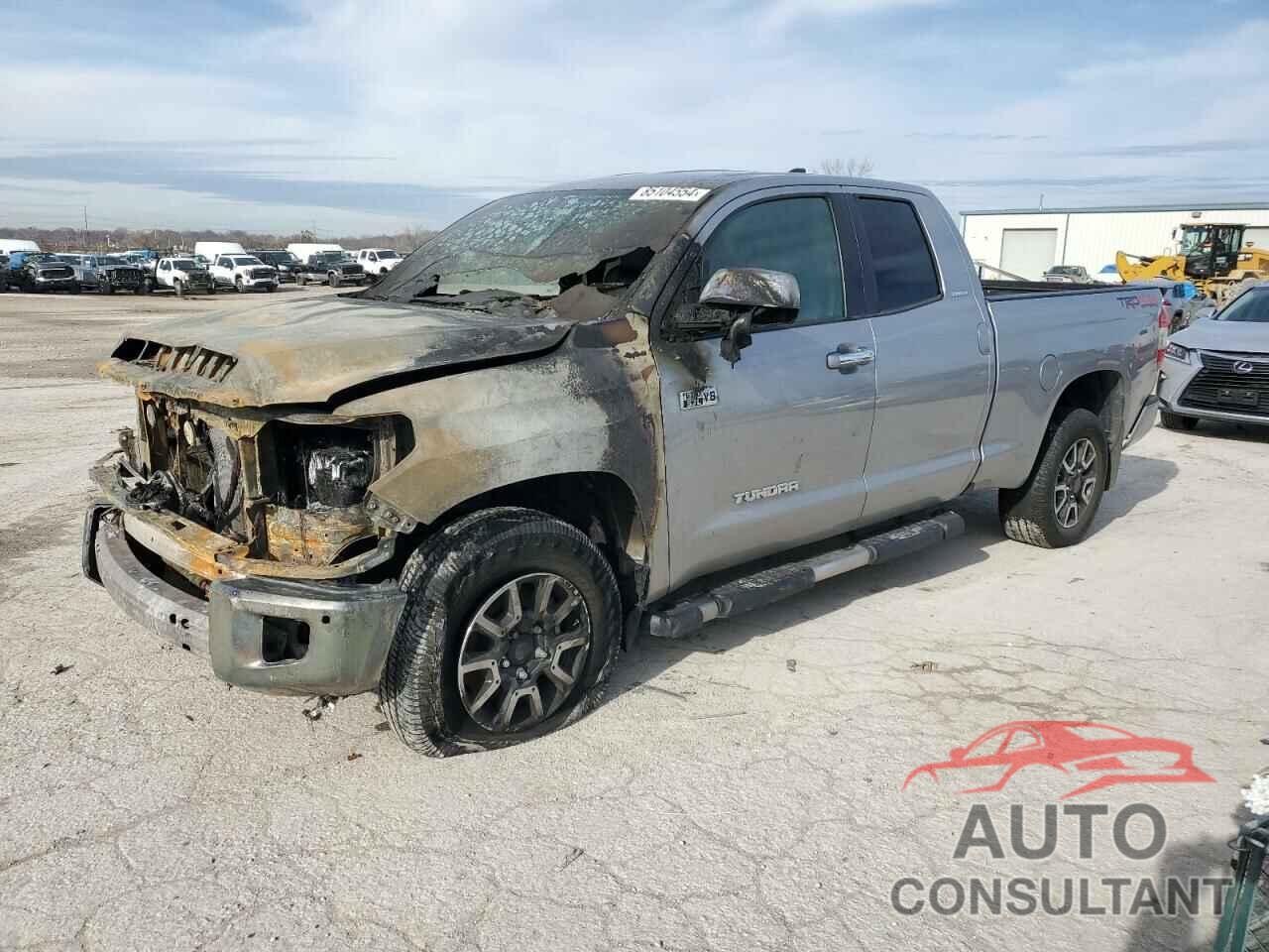 TOYOTA TUNDRA 2020 - 5TFBY5F12LX940908