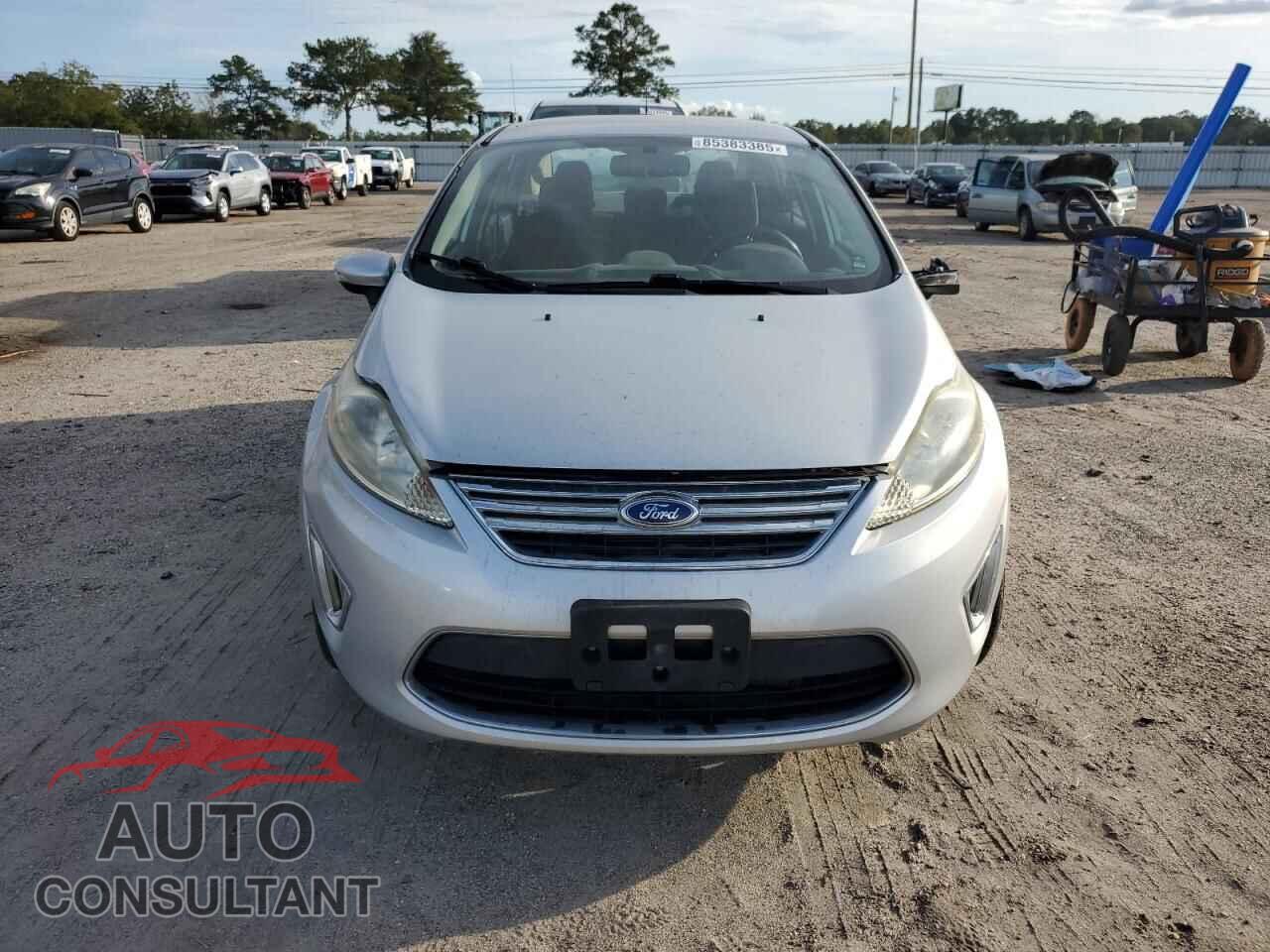 FORD FIESTA 2012 - 3FADP4CJ3CM181319