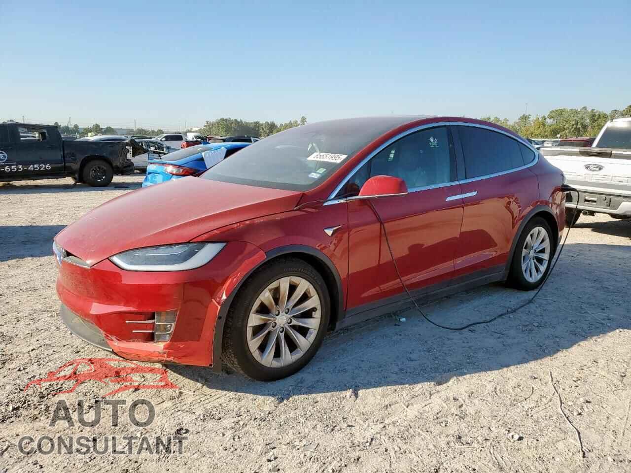 TESLA MODEL X 2018 - 5YJXCBE21JF114779
