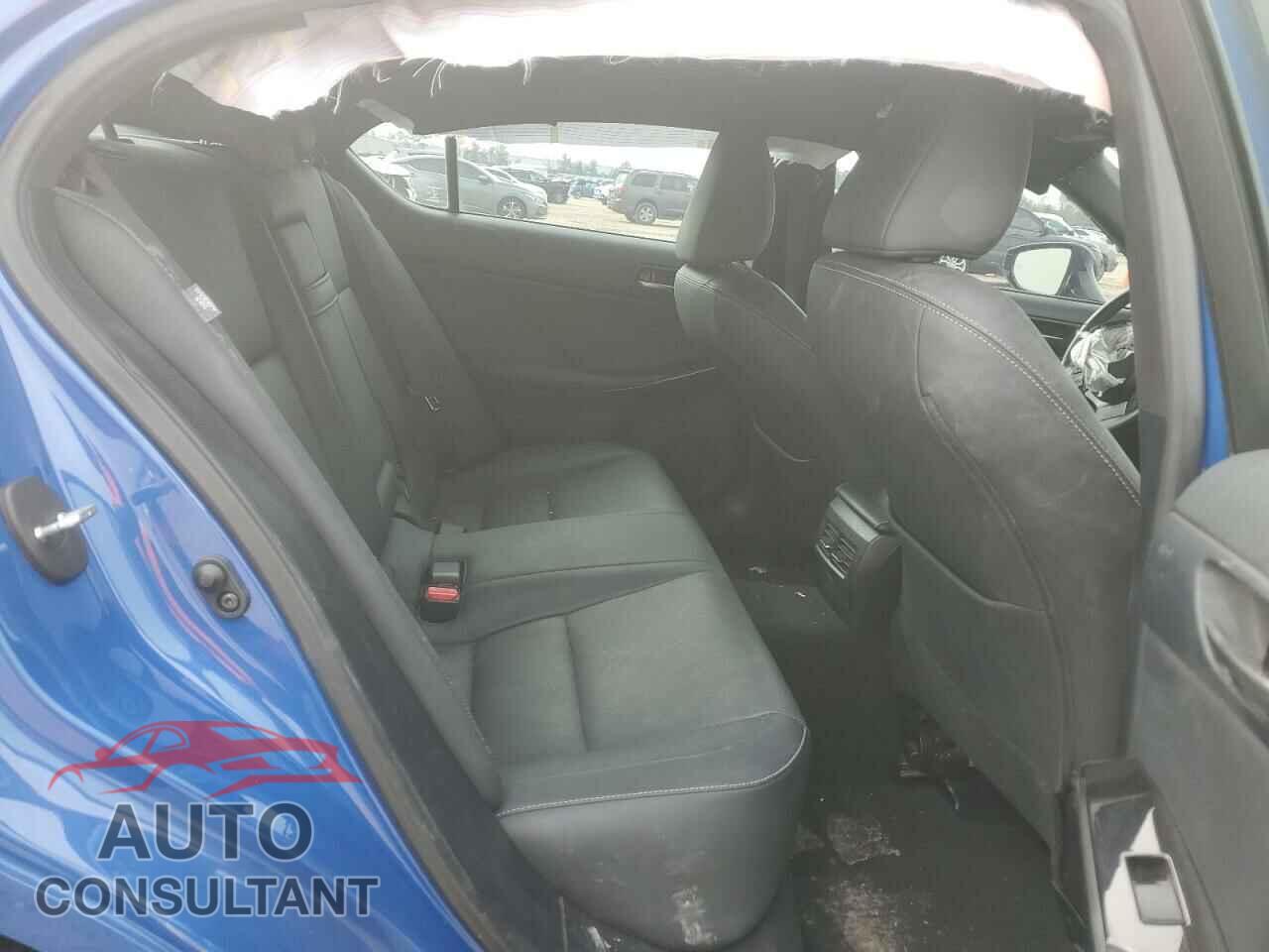 LEXUS IS 2021 - JTHCA1D23M5115646