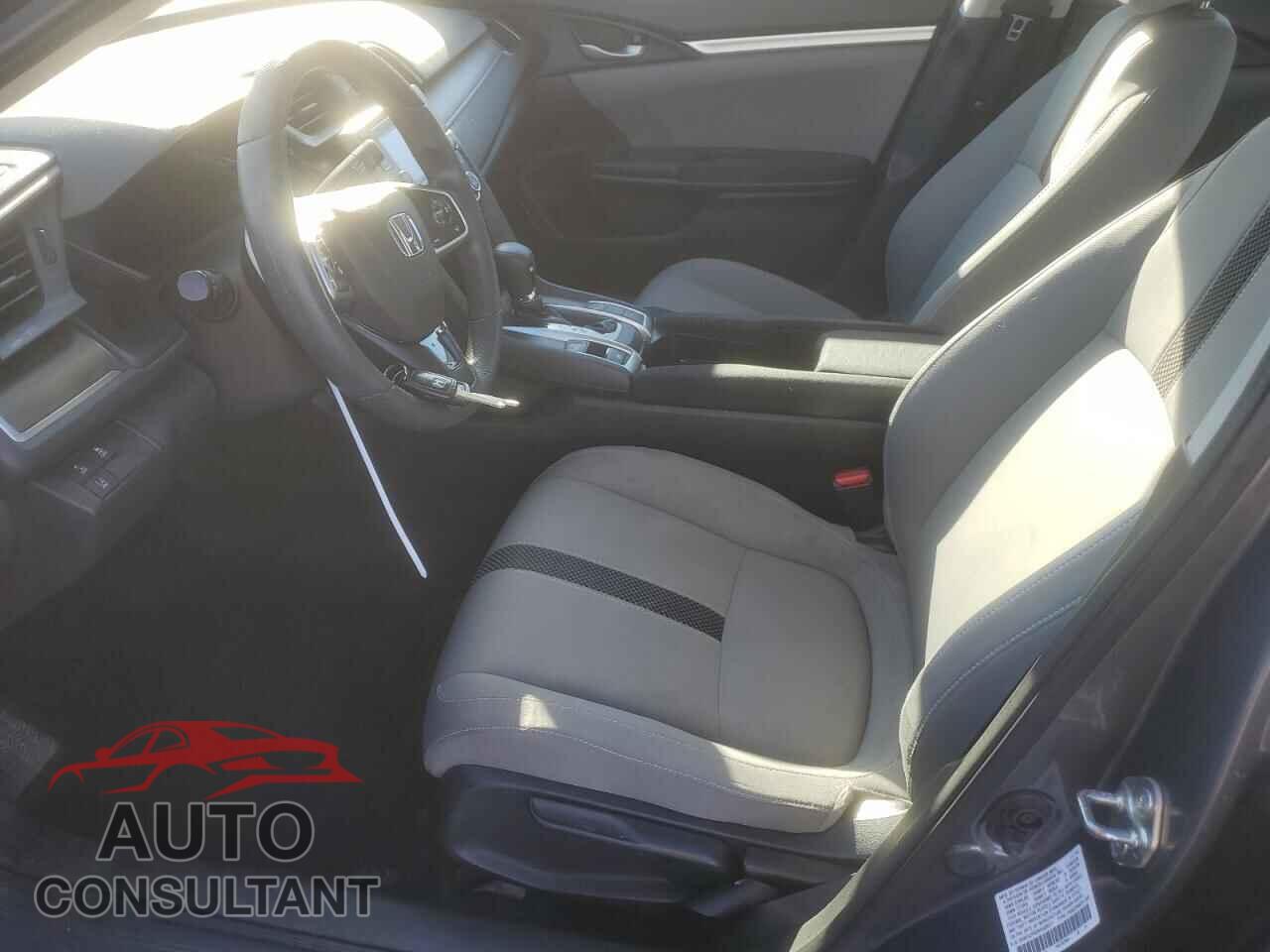 HONDA CIVIC 2019 - 2HGFC2F62KH509371