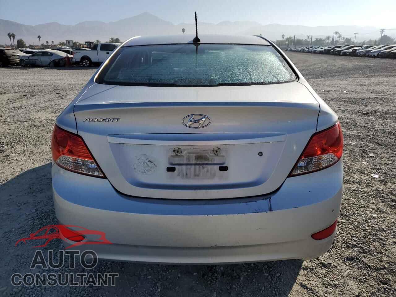 HYUNDAI ACCENT 2013 - KMHCU4AE7DU440696