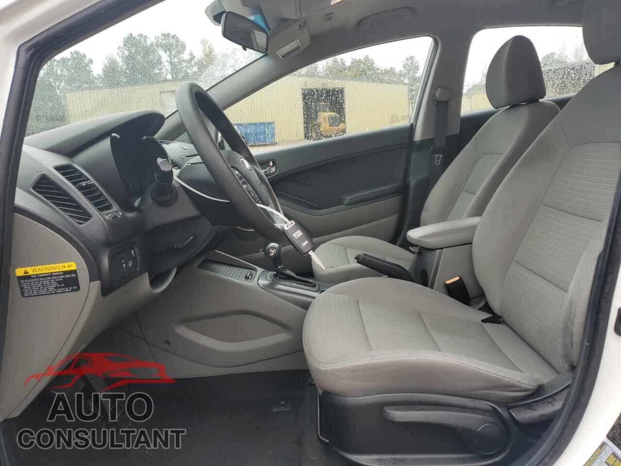 KIA FORTE 2016 - KNAFX4A61G5443395